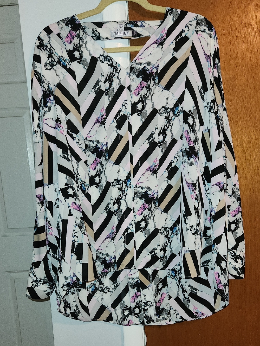 Jennifer Lopez Black, White, Pink & Beige Geometric V-Neck Blouse